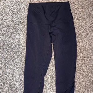 Lululemon Scalloped Cropped leggings